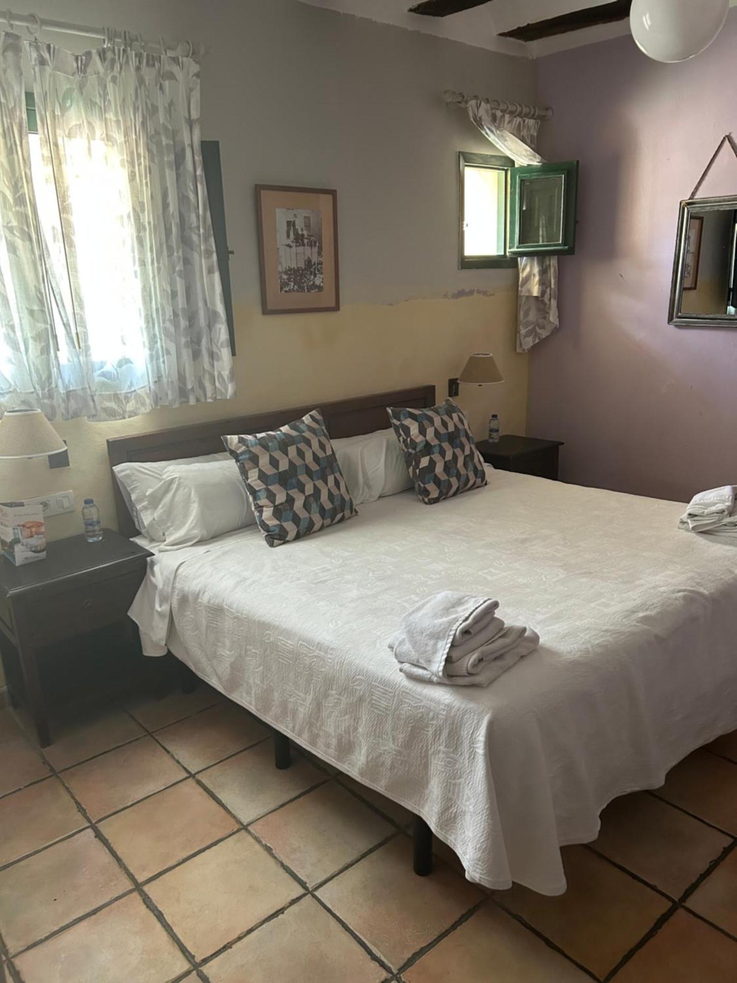Hotel Rural Castillo De Biar Finca Fanecaes Ngoại thất bức ảnh