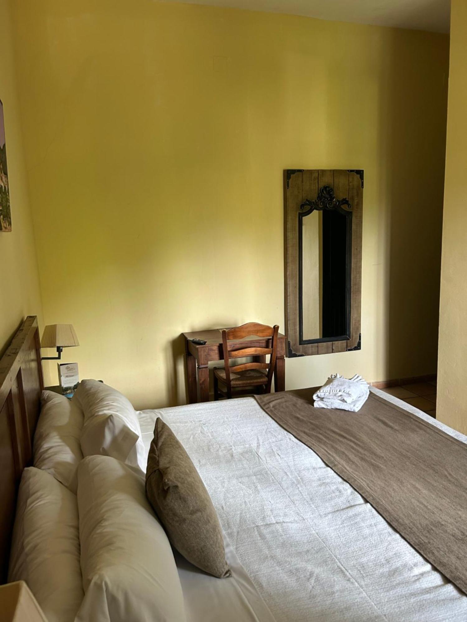 Hotel Rural Castillo De Biar Finca Fanecaes Ngoại thất bức ảnh